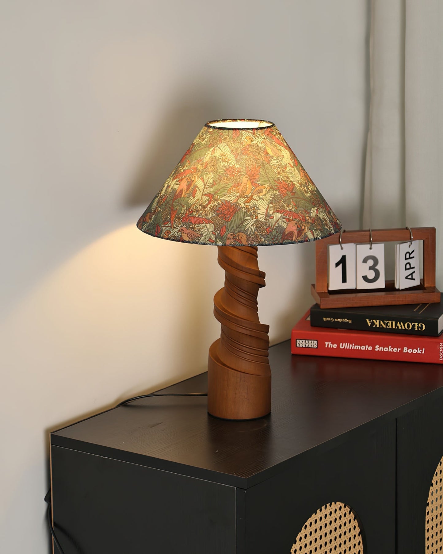 Bohemian Wood Table Lamp with Pull Chain Switch | Stylish Lighting for Living Room and Bedroom 8