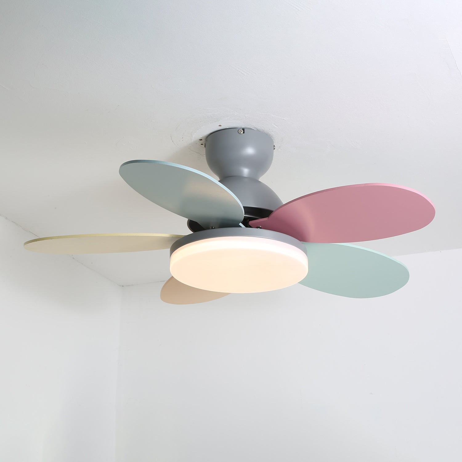 Colorful Glass Ceiling Fan Light with Integrated LED | Stylish Indoor Lighting for Kids' Rooms 4
